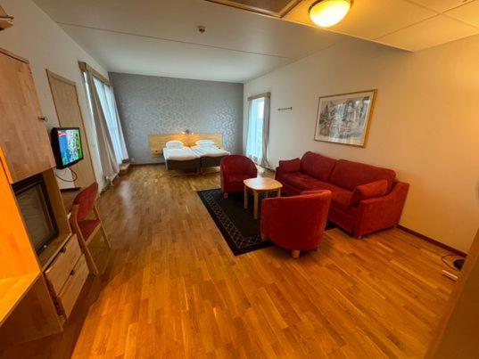 Hotell Arjaeng Exteriér fotografie