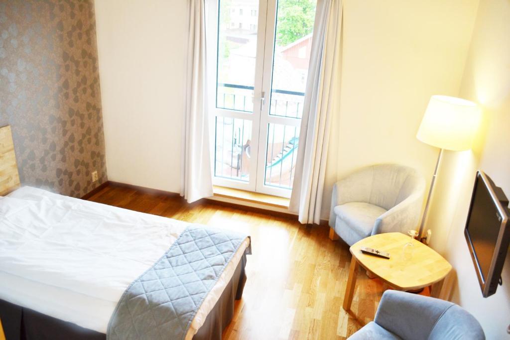 Hotell Arjaeng Pokoj fotografie