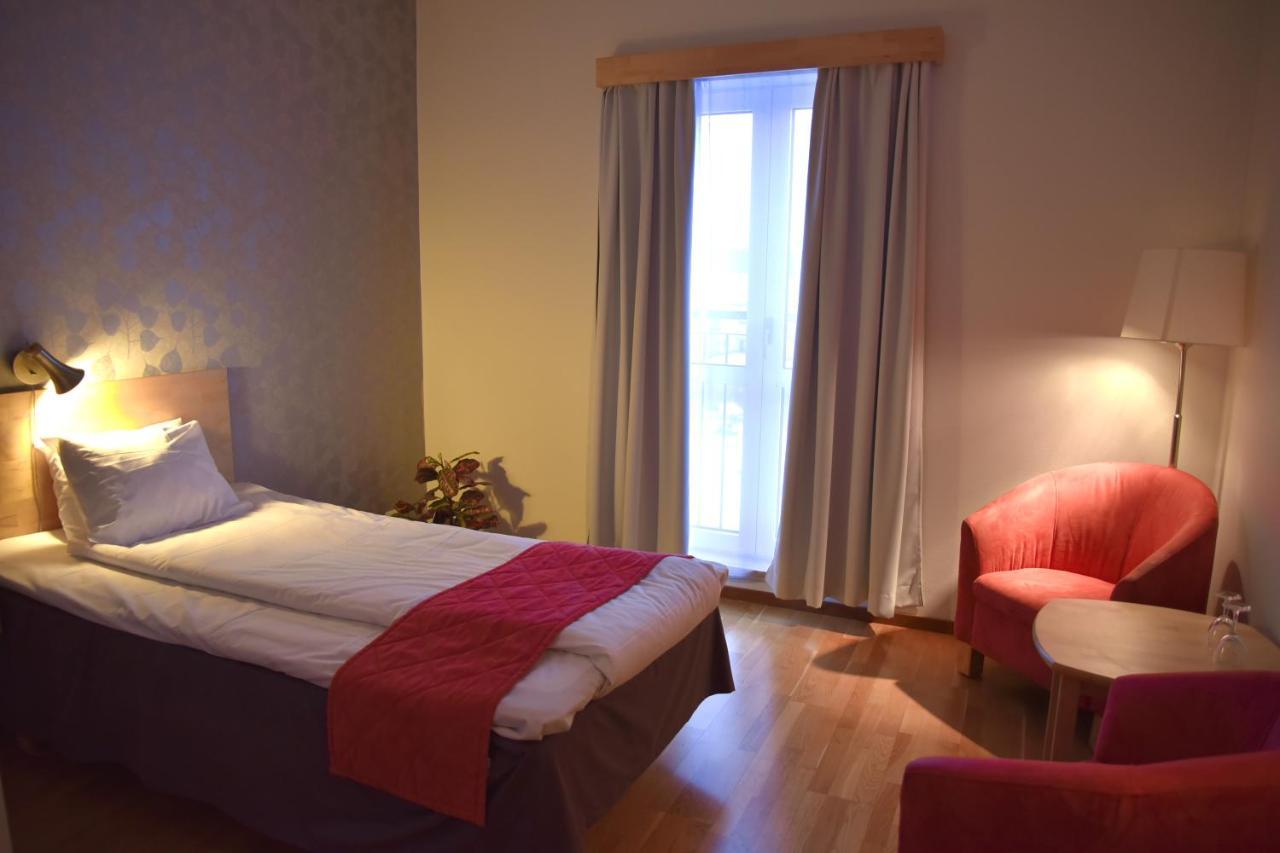 Hotell Arjaeng Exteriér fotografie